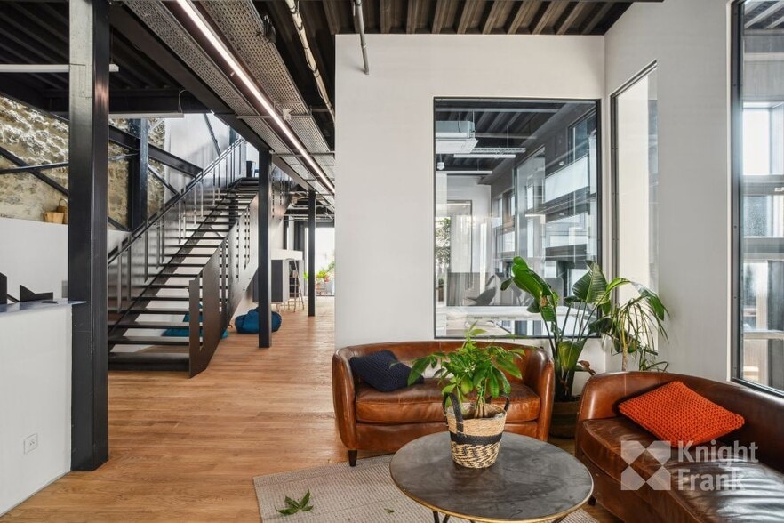 7 Rue De Nantes, Paris à louer - Photo de l’immeuble – Image 2 sur 9