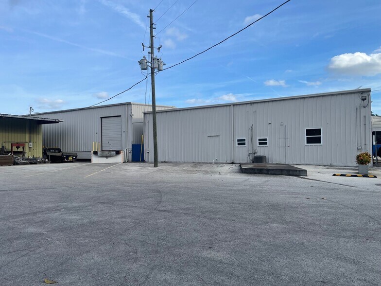 327 Old Ice House Rd, Lake Wales, FL à louer - Photo de l’immeuble – Image 1 sur 17