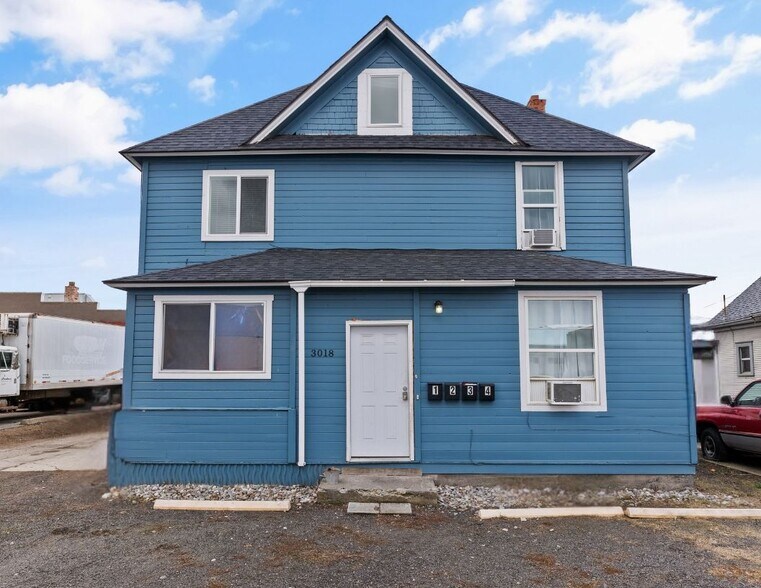 3018 E Olympic Ave, Spokane, WA à vendre - Photo principale – Image 1 sur 6