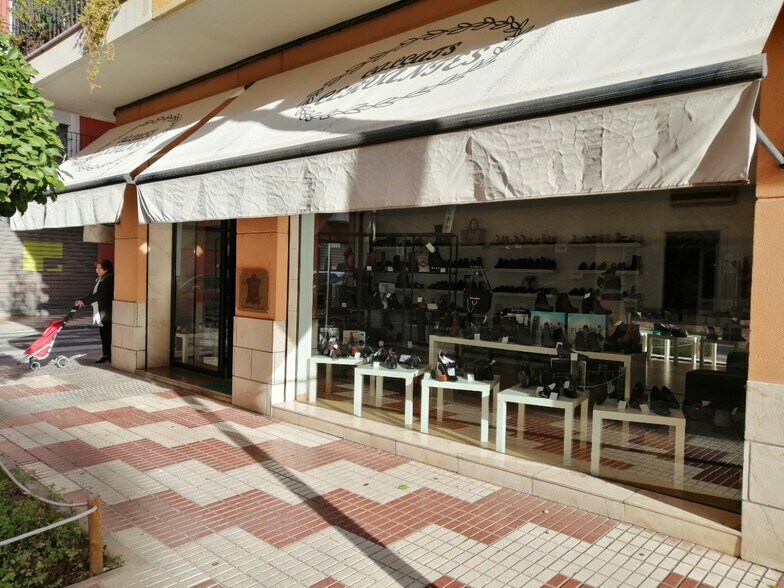 Local commercial dans Algemesí à vendre - Photo de l’immeuble – Image 3 sur 12