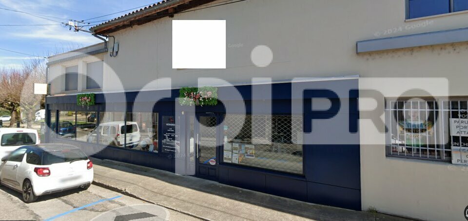 Local commercial dans Montrevel-en-Bresse à vendre - Photo de l’immeuble – Image 1 sur 3