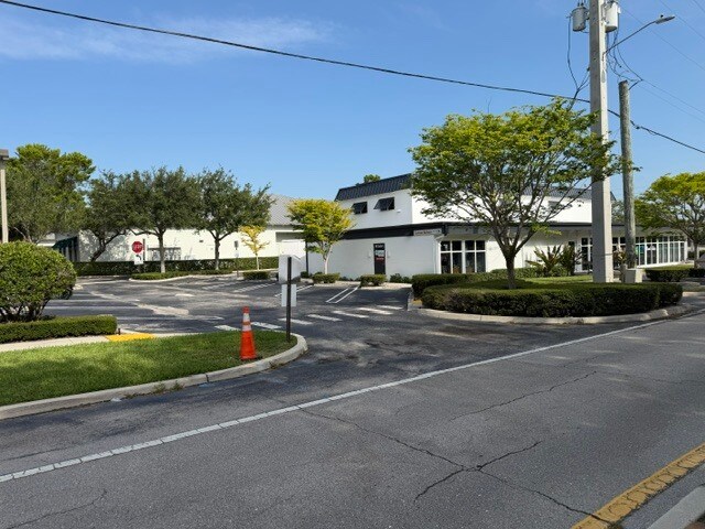 800 W Indiantown Rd, Jupiter, FL à vendre Photo de l’immeuble– Image 1 sur 25