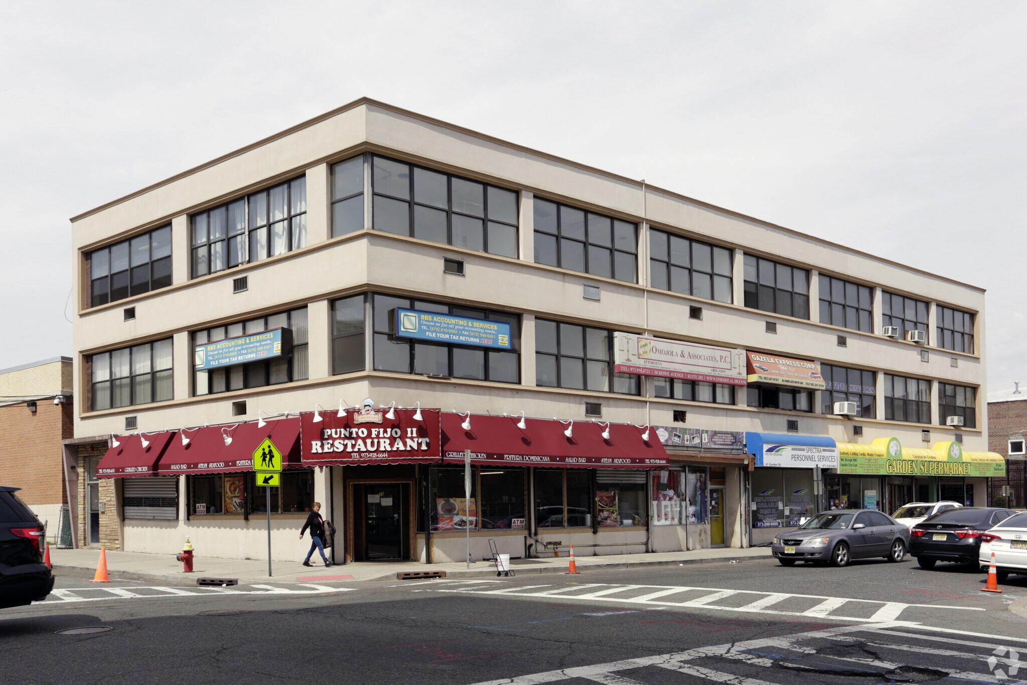 39-45 Garden St, Passaic, NJ à louer Photo principale– Image 1 sur 15