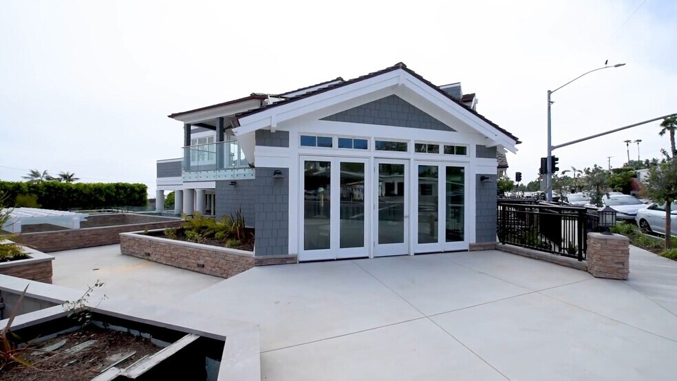 1363-1373 Coast Hwy, Laguna Beach, CA à vendre - Vidéo sur l’annonce professionnelle – Image 2 sur 29