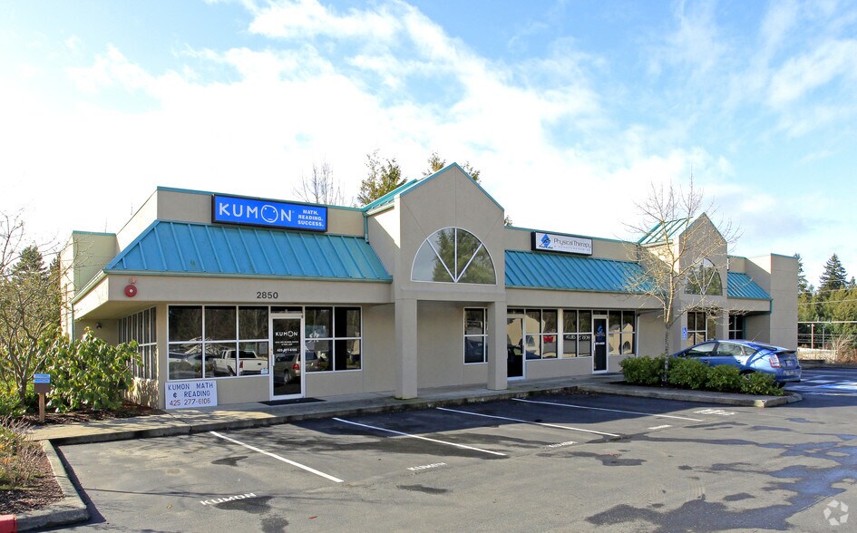 2850 228th Ave SE, Sammamish, WA à louer - Photo de l’immeuble – Image 1 sur 2