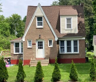 Plus de détails pour 259 S Lake Pleasant Rd, Attica, MI - Logement à vendre