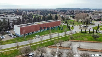 Avignon, VAU - Vue aérienne  vue de carte