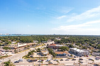400 Indian Rocks Rd N, Belleair Bluffs, FL - VUE AÉRIENNE  vue de carte - Image1