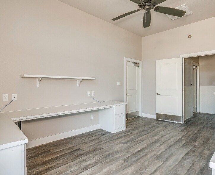9715 Santa Paula Dr, Fort Worth, TX à louer - Photo intérieure – Image 3 sur 3