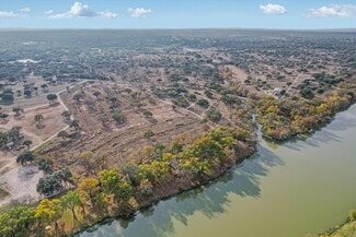 Plus de détails pour 676 Old River Xing, Johnson City, TX - Terrain à vendre