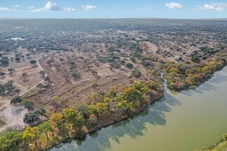 Plus de détails pour 676 Old River Xing, Johnson City, TX - Terrain à vendre