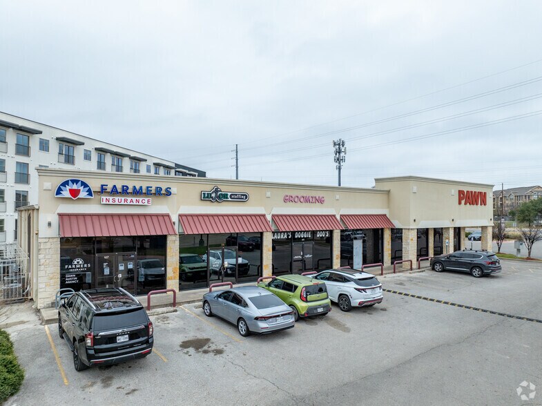 615 W Slaughter Ln, Austin, TX à louer - Photo de l’immeuble – Image 2 sur 3