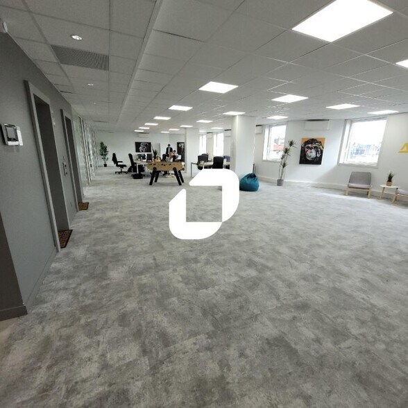 Bureau dans Boulogne-Billancourt à vendre - Photo intérieure – Image 1 sur 12