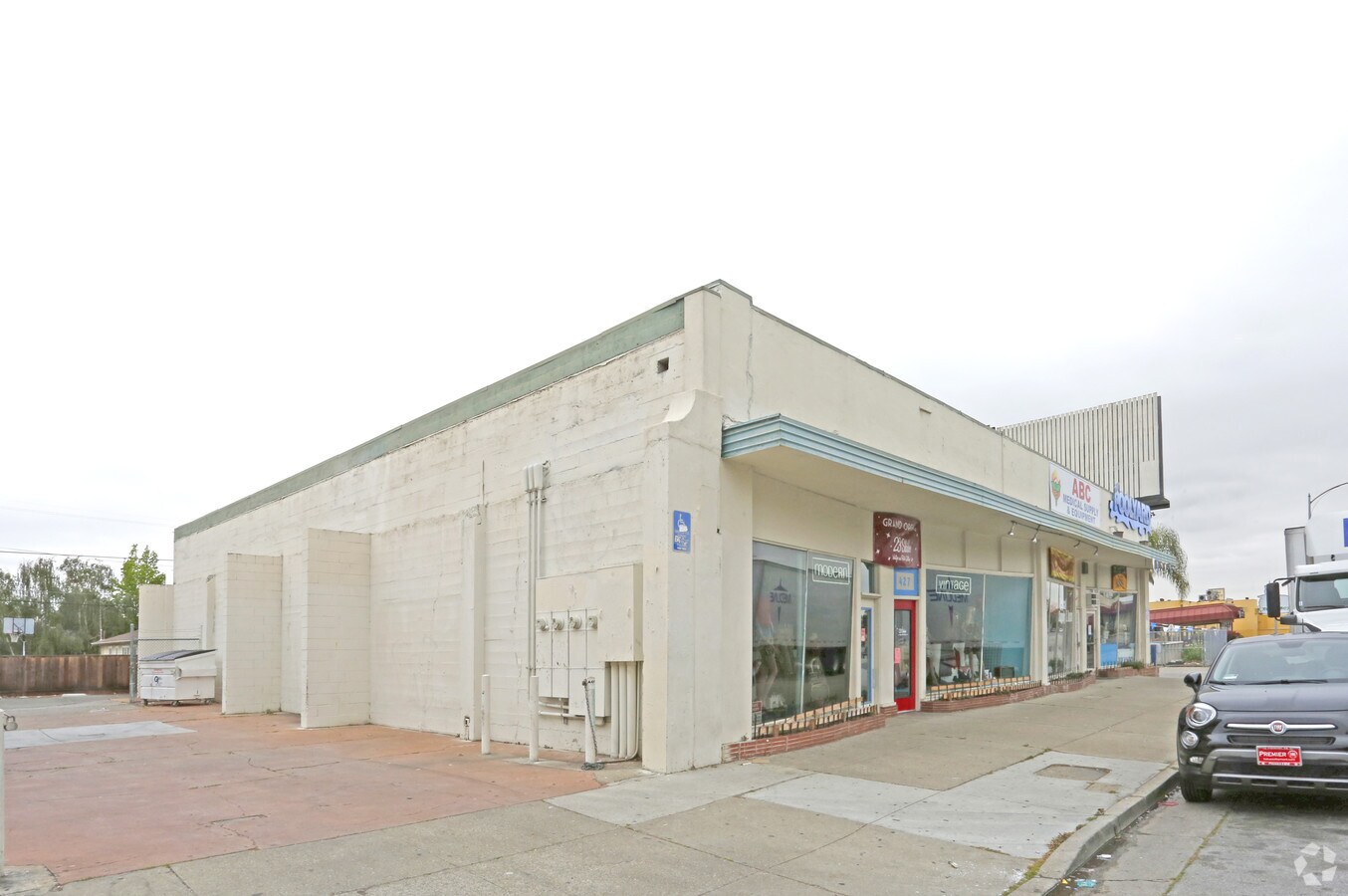 View Photo