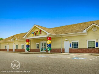Plus de détails pour 10 Sedona Cir, South Windsor, CT - Local commercial à vendre