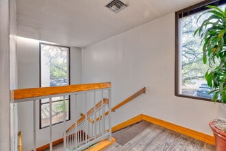 5545 Fredericksburg Rd, San Antonio, TX à vendre Photo intérieure– Image 1 sur 18