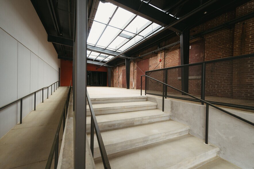 945 Allene Ave SW, Atlanta, GA à louer - Photo intérieure – Image 3 sur 7