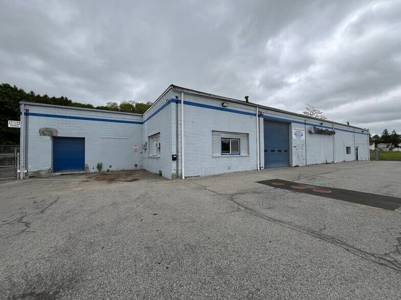 5311 Route 9w, Newburgh, NY à vendre - Photo principale – Image 1 sur 32
