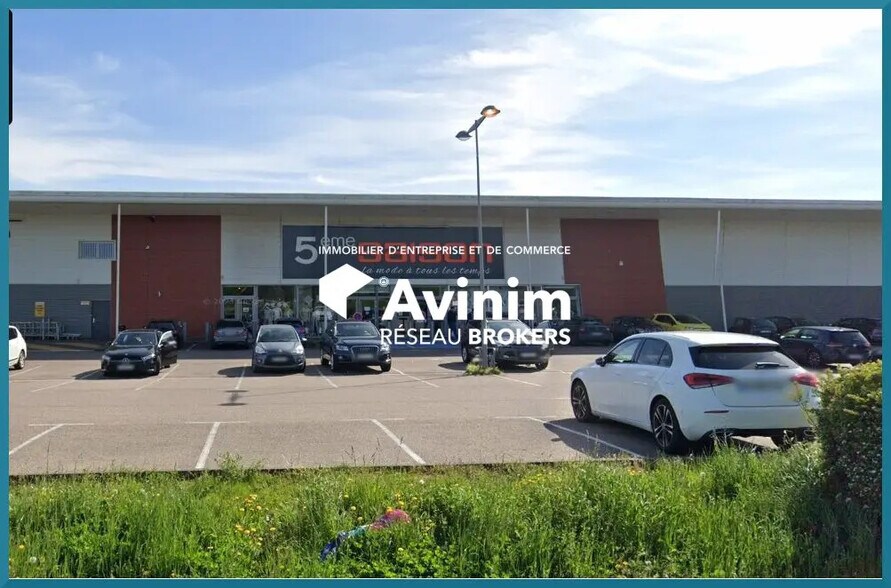 Local commercial dans Metz à louer - Photo de l’immeuble – Image 1 sur 2