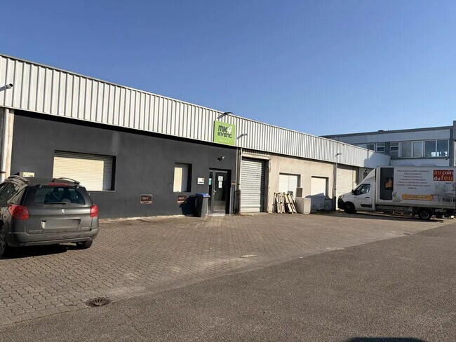Plus de détails pour 15 Route De Brumath, Vendenheim - Local d'activités à louer