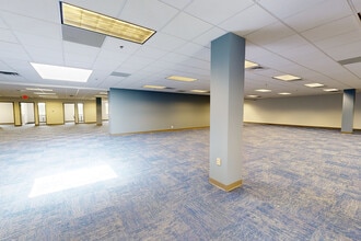 45 Dan Rd, Canton, MA à louer Numérisation 3D Matterport– Image 1 sur 5