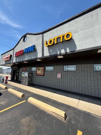 Plus de détails pour 24001 Groesbeck Hwy, Warren, MI - Local commercial à vendre