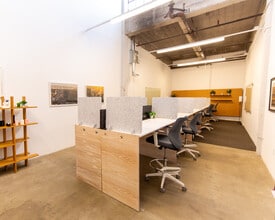 2744 E 11th St, Oakland, CA à louer Photo intérieure– Image 2 sur 5