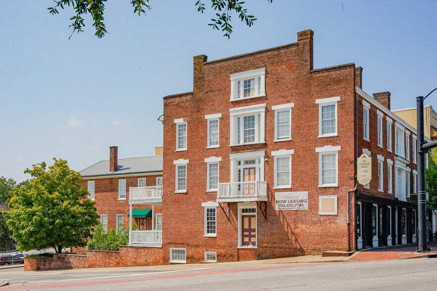 480 E Broad St, Athens, GA à vendre - Photo de l’immeuble – Image 2 sur 16