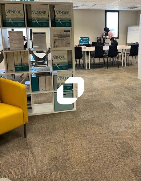 Bureau dans Vertou à louer - Photo de l’immeuble – Image 3 sur 11