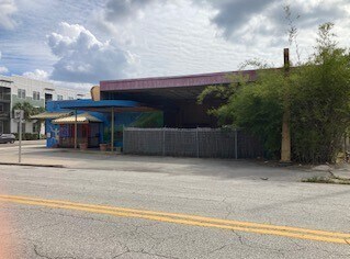 1702 W Cass St, Tampa, FL à louer - Photo de l’immeuble – Image 3 sur 9