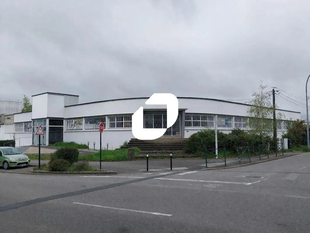 Local commercial dans Saint-Herblain à louer Photo de l’immeuble– Image 1 sur 12