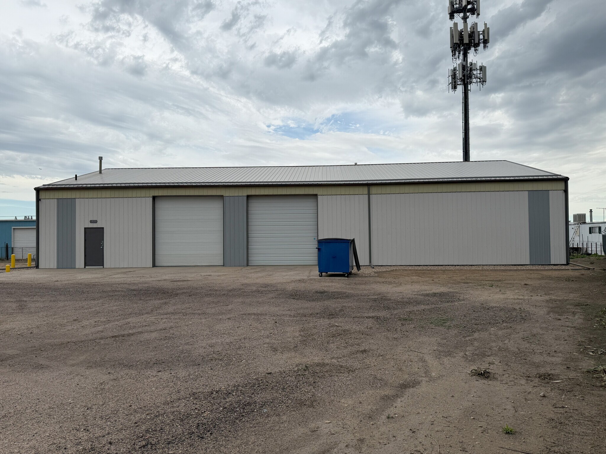 1320 Factory Dr, Fort Lupton, CO à louer Photo principale– Image 1 sur 5