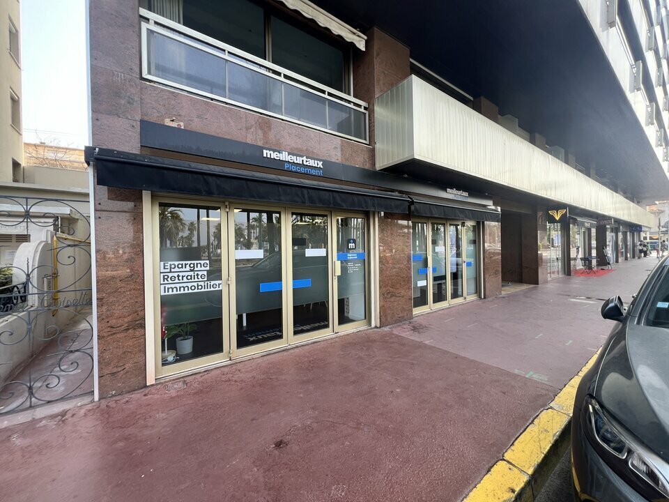 82 Boulevard De La Croisette, Cannes à vendre Photo de l’immeuble– Image 1 sur 4