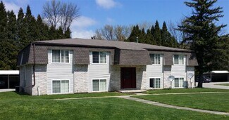 Plus de détails pour 2163 N Center Rd, Saginaw, MI - Logement à vendre
