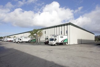 Plus de détails pour 4800 NW 15th Ave, Fort Lauderdale, FL - Industriel/Logistique à louer