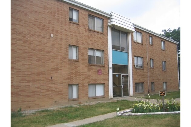 1833-1845 E 31st St, Lorain, OH à vendre - Photo de l’immeuble – Image 3 sur 42