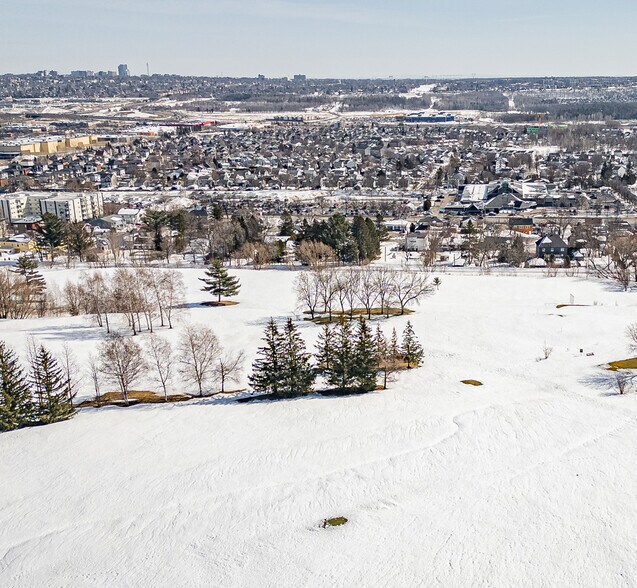 1418 Rte De L'aéroport, Québec, QC à vendre - Photo de l’immeuble – Image 2 sur 4