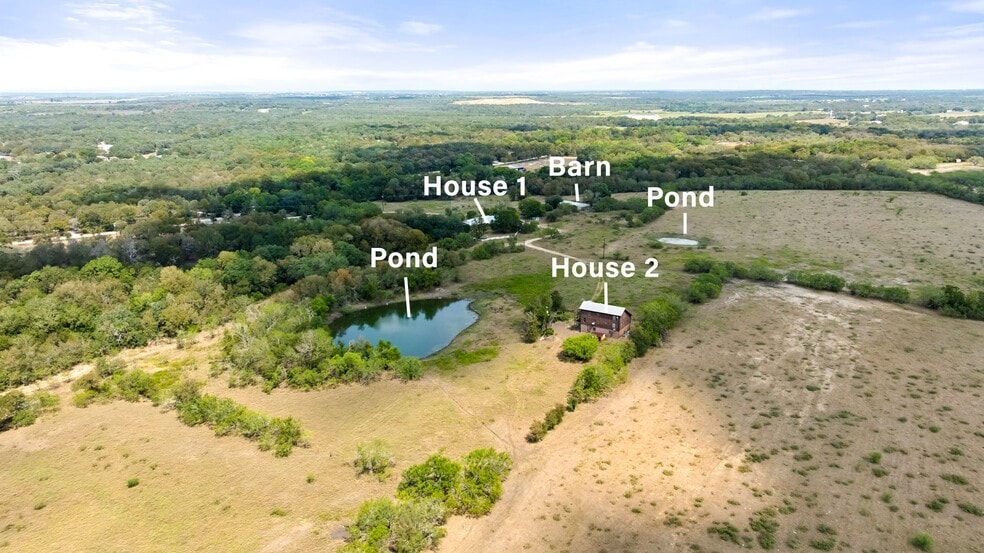 1272 Old Lytton Springs Rd, Lockhart, TX à vendre - Photo principale – Image 1 sur 27