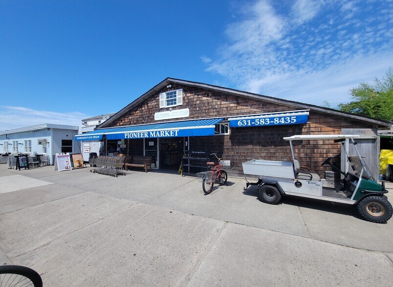 21 Broadway ave, Fair Harbor, NY à vendre - Photo principale – Image 1 sur 25