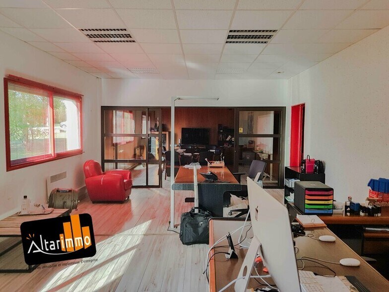 Local d'activités dans VERNEUIL D'AVRE ET D'ITON à vendre - Photo intérieure – Image 3 sur 4