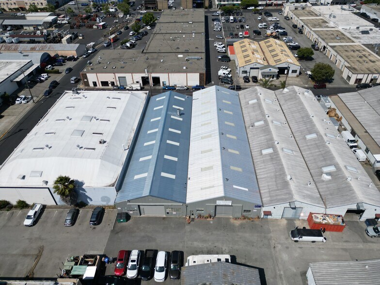 175-185 Market St, San Rafael, CA à louer - Photo de l’immeuble – Image 2 sur 7