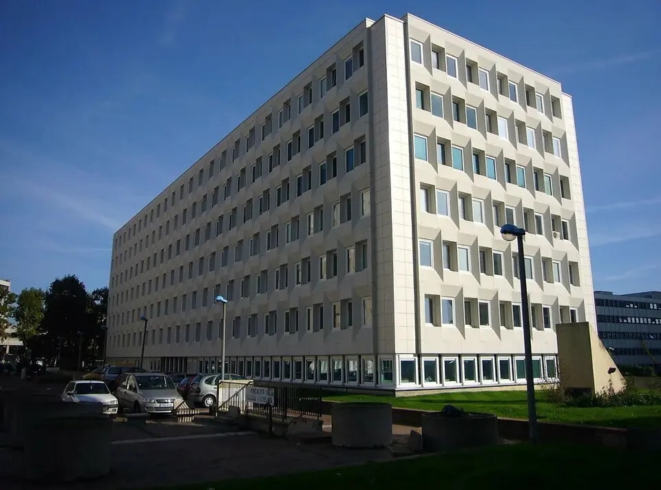 Bureau dans Créteil à louer Photo de l’immeuble– Image 1 sur 3