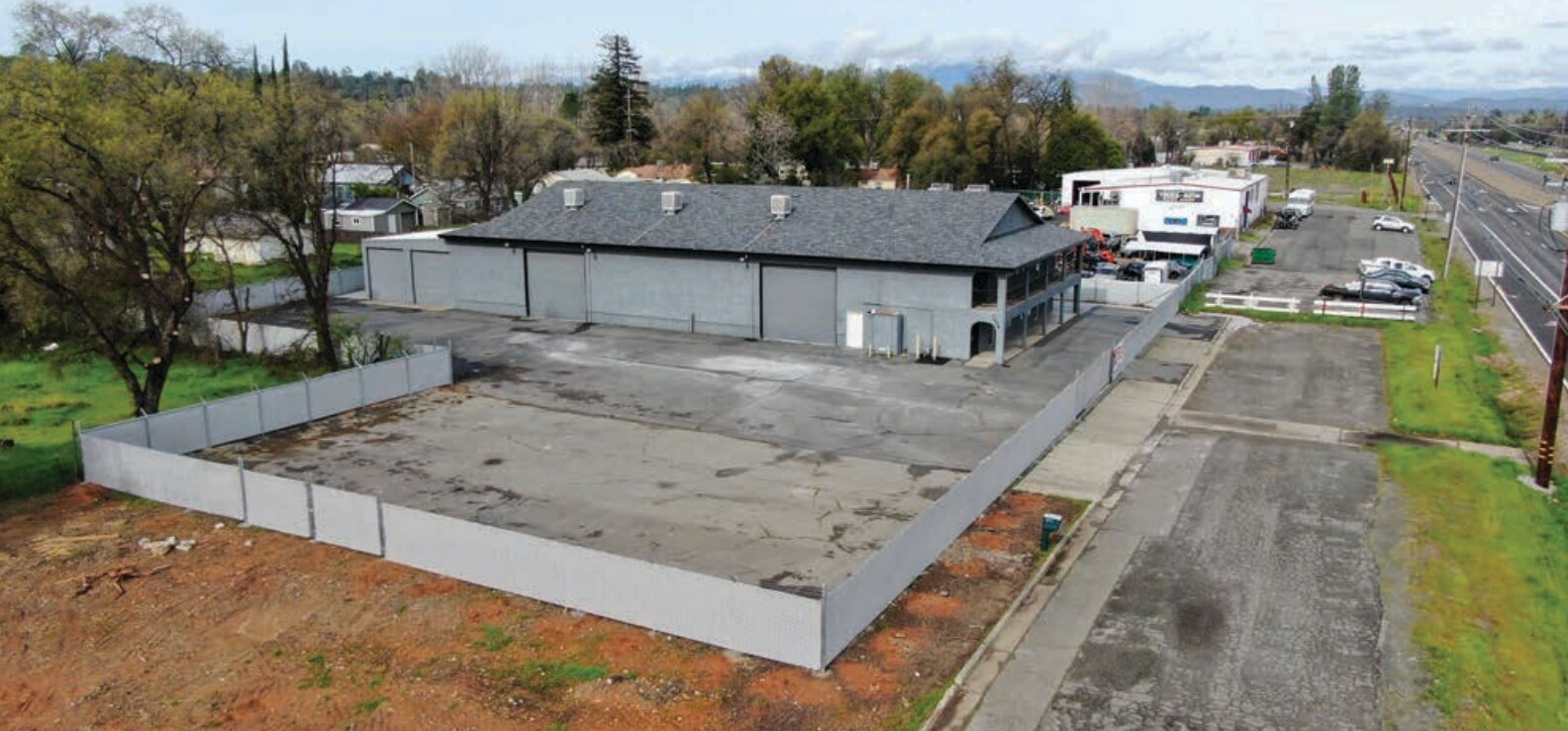 7006 Banigan St, Anderson, CA à louer Photo principale– Image 1 sur 7