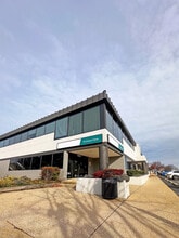 13900-13928 Baltimore Ave, Laurel, MD à louer Photo intérieure– Image 2 sur 3