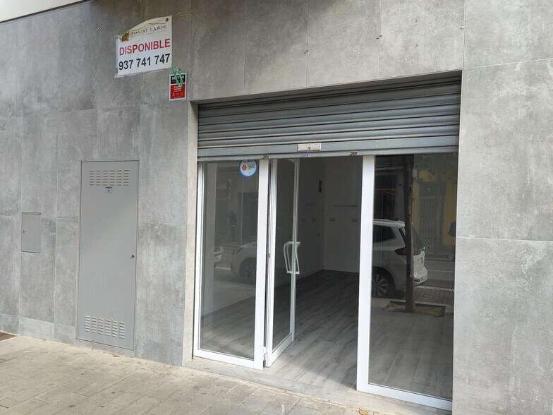 Local commercial dans Martorell, Barcelona à louer - Photo de l’immeuble – Image 2 sur 3