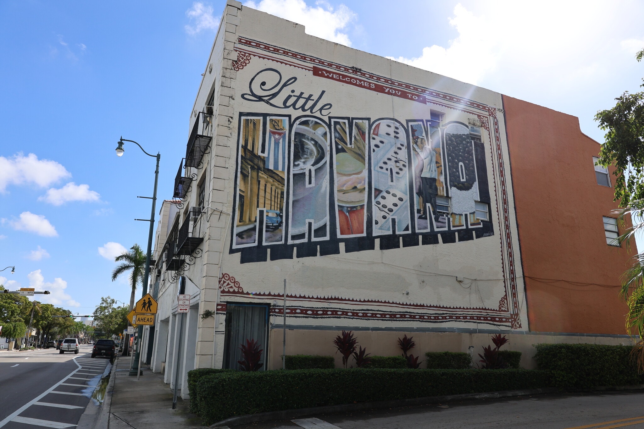2606-2614 SW 8th St, Miami, FL à louer Photo principale– Image 1 sur 25