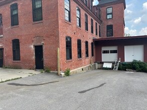 58 Pomfret St, Putnam, CT à louer Photo intérieure– Image 1 sur 7