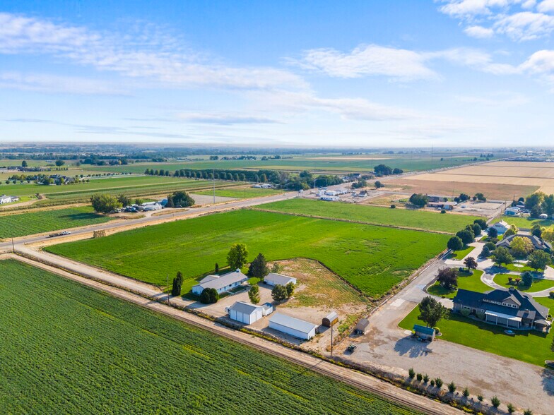 8231 Highway 20/26, Nampa, ID à vendre - Photo de l’immeuble – Image 2 sur 6