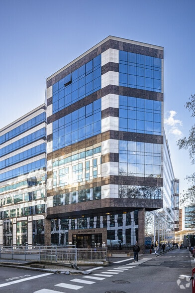 201 Rue Carnot, Fontenay-sous-Bois à louer - Photo de l’immeuble – Image 2 sur 9