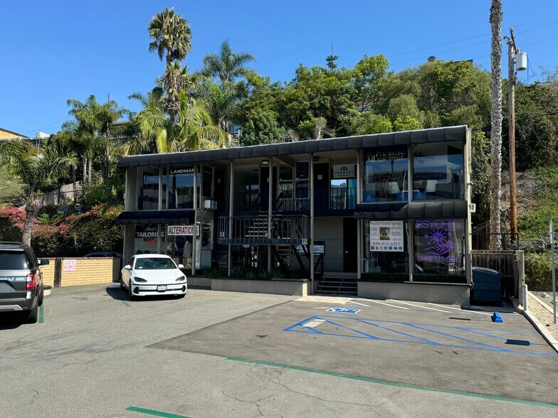 1600 W Coast Hwy, Newport Beach, CA à louer - Photo de l’immeuble – Image 2 sur 16